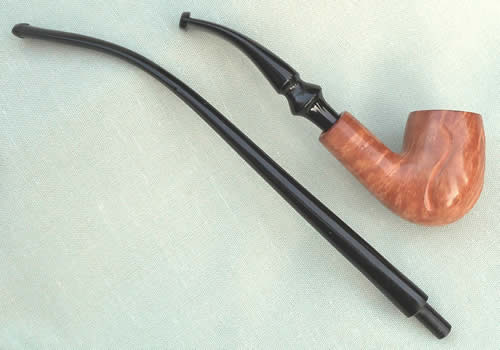 Marca Duo with 2 mouthpieces – a long churchwarden mouthpiece, and a shorter standard mouthpiece.
