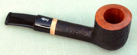 Savinelli’s “Briar Line” a new series of superior quality briar ‘free hand’ pipes